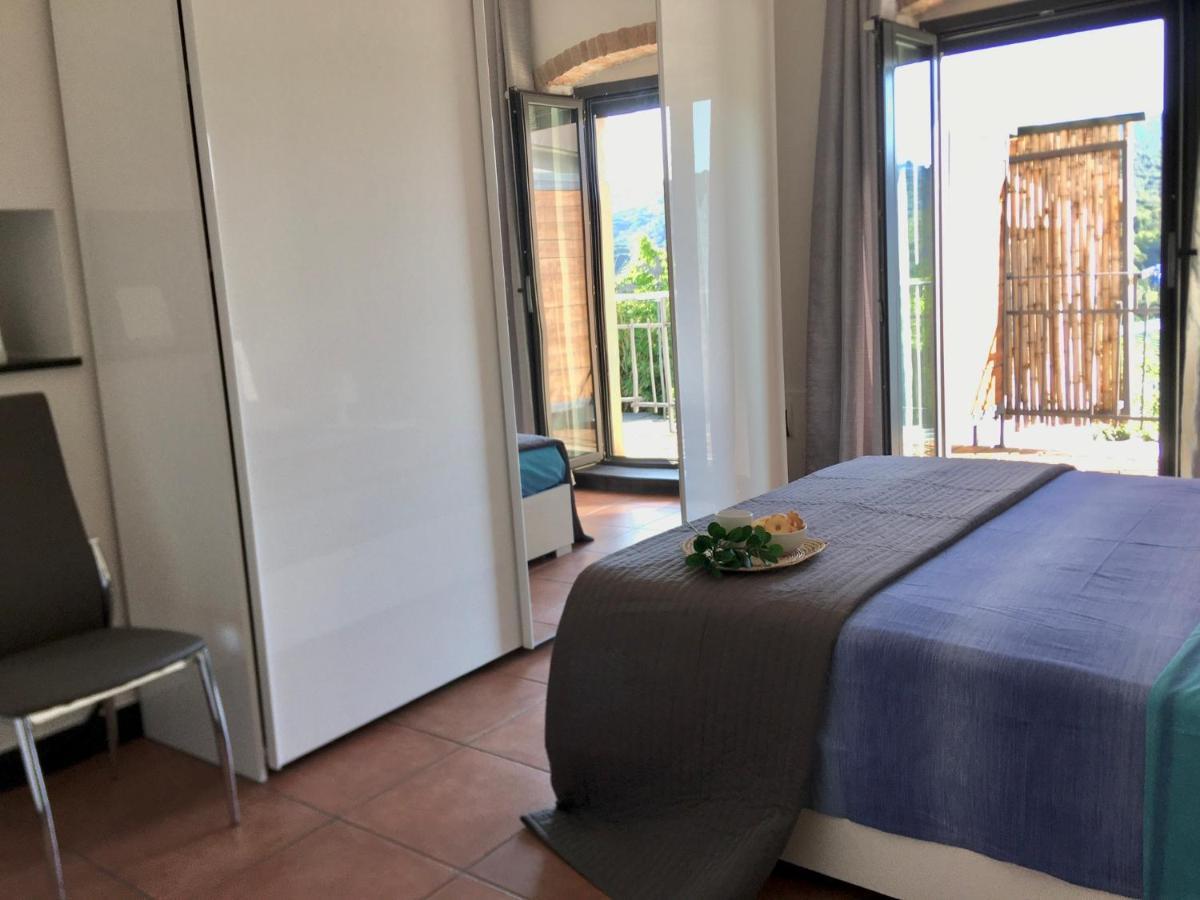 La Casa Di Giulia Apartment With Air Conditioning, Wifi And Private Parking Rapallo Bagian luar foto